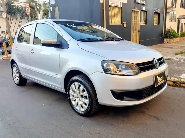 Carro Volkswagen Fox 2012 1.6 VHT (Flex)