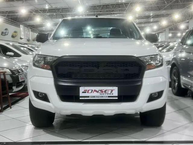 Carro Ford Ranger Cabine Dupla 2018 Ranger 2.2 TD XLS CD 4x4 (Aut)