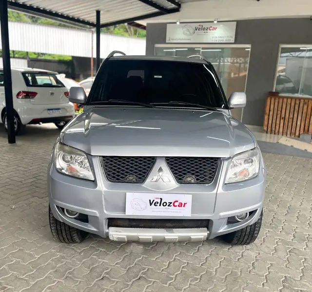 Carro Mitsubishi Pajero TR4 2011 2.0 16V (Flex)