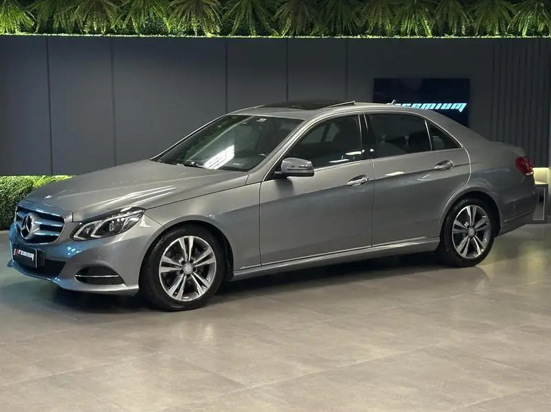 Mercedes-Benz Classe E E 250 Avantgarde 2.0 CGI Turbo