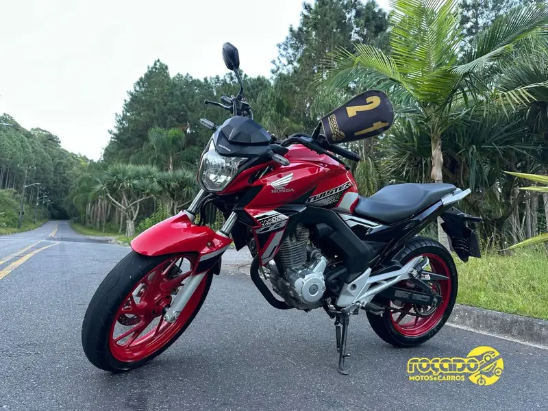 Honda CB 250F Twister (CBS)