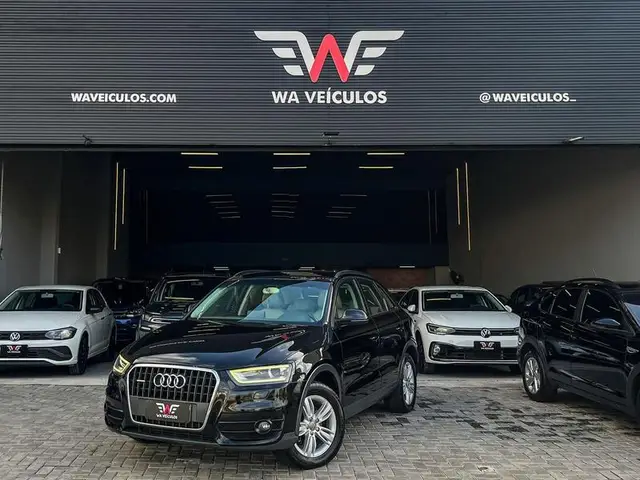 Carro Audi Q3 2014 2.0 TFSI Ambiente S Tronic Quattro
