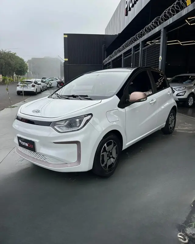 Carro JAC e-JS1 2023 APP