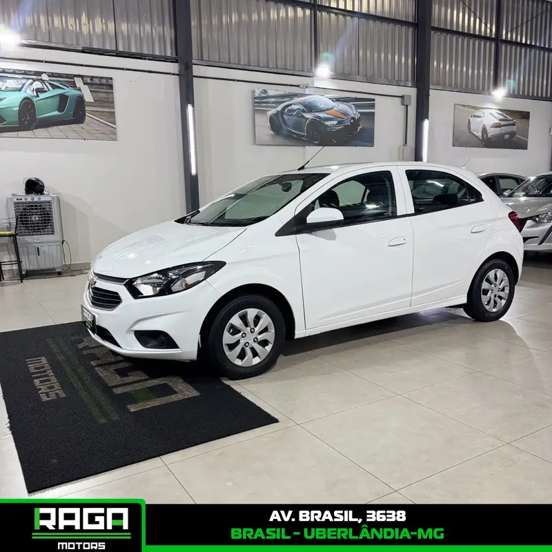 Chevrolet Onix 1.0 LT SPE/4