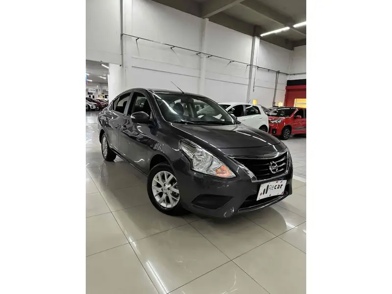 Nissan Versa 1.6 16V SV FlexStart CVT (Flex)
