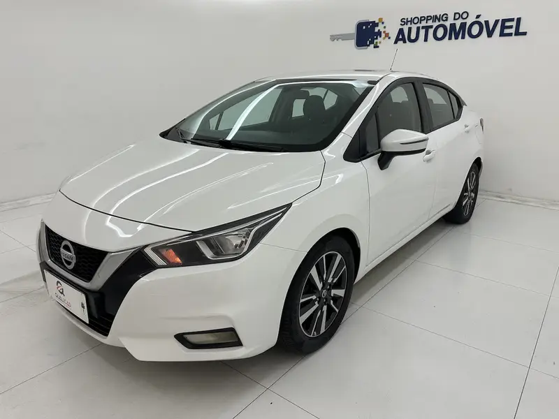 Nissan Versa Advance 1.6 (Flex) (Aut)