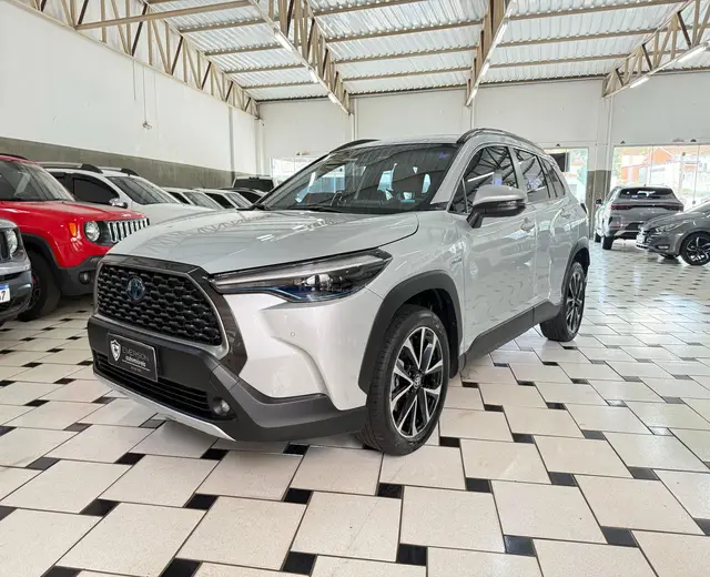 Carro Toyota Corolla Cross 2023 XRX Hybrid 1.8 (flex) (Aut)