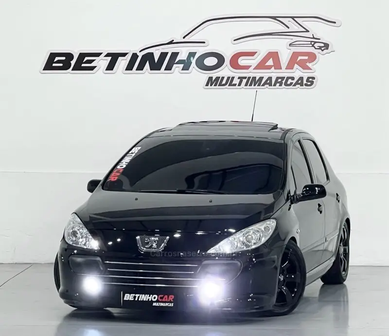 Peugeot 307 Hatch. Presence 1.6 16V (flex)
