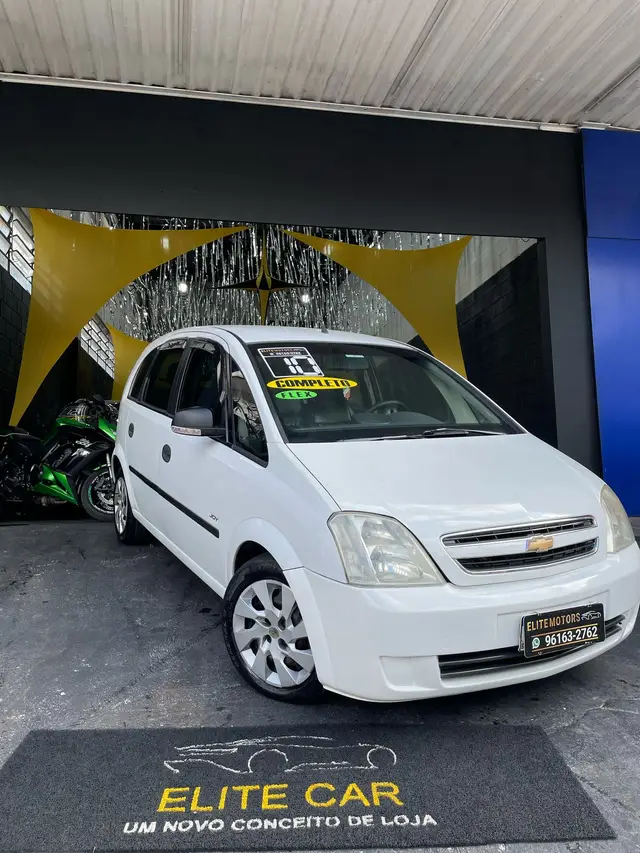 Carro Chevrolet Meriva 2010 Joy 1.4 (Flex)