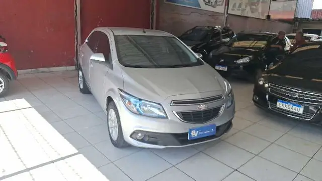 Carro Chevrolet Onix 2013 1.4 LT SPE/4
