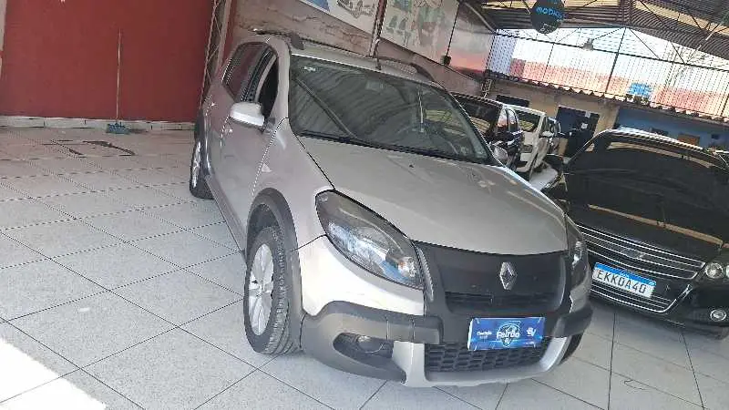 Renault Sandero Stepway 1.6 16V (Flex)