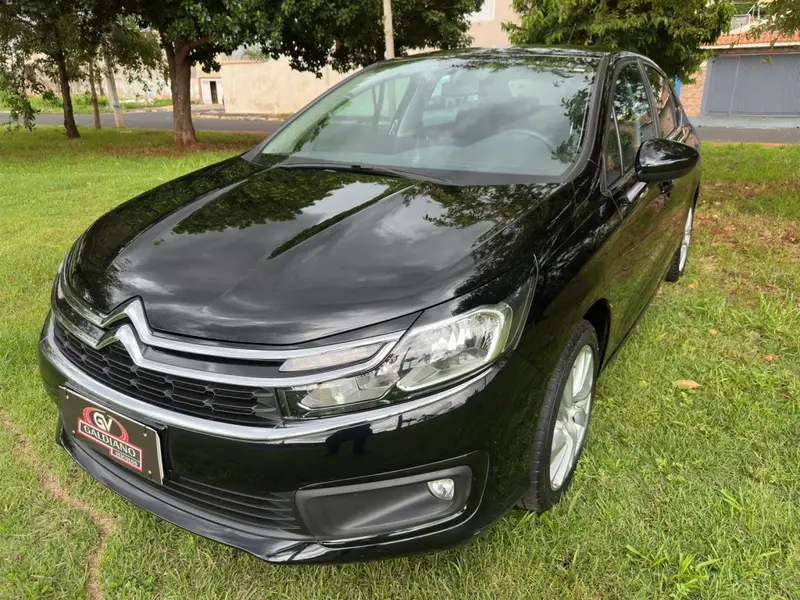 Citroën C4 Lounge Live Bus. 1.6 Flex Aut.