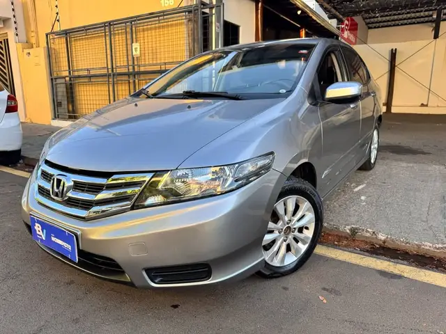 Carro Honda City 2013 LX 1.5 CVT (Flex)