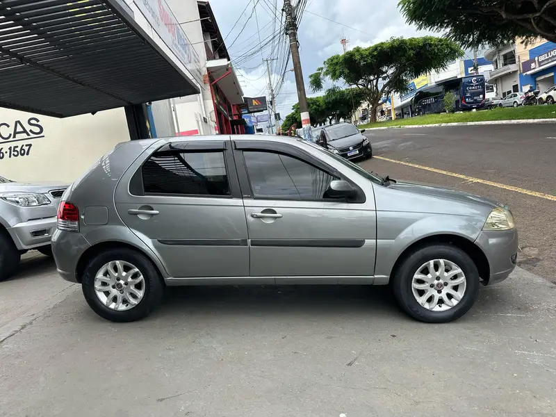 Fiat Palio ELX 1.4 (Flex)
