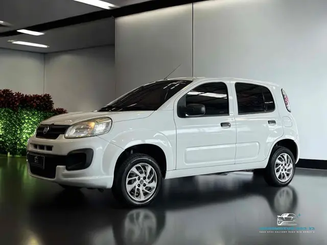 Carro Fiat Uno 2017 Attractive 1.0 (Flex) 4p