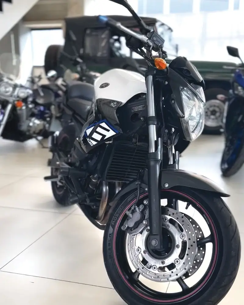 Yamaha XJ6 N XJ6 N 600