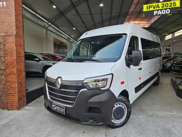 Carro Renault Master 2024 Minibus Executive L3H2