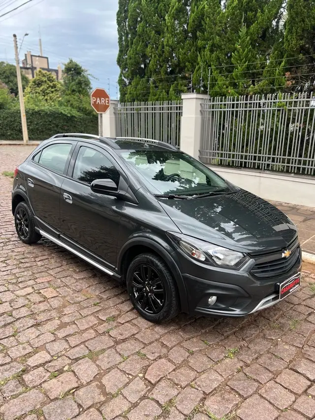 Carro Chevrolet Onix 2019 1.4 Activ SPE/4