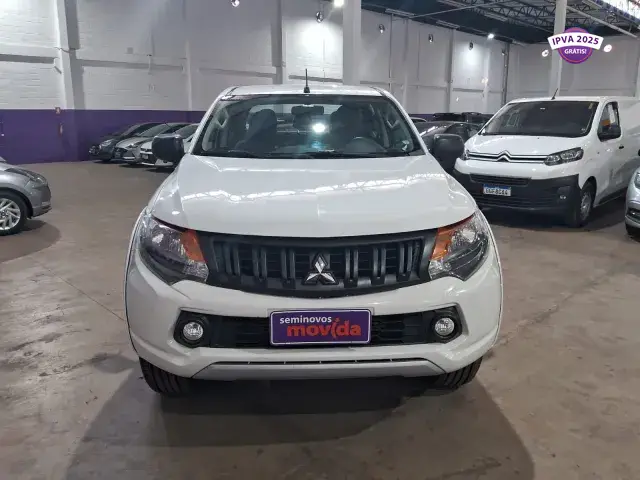 Mitsubishi Triton GL 2.4