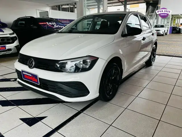 Volkswagen Polo Track 1.0 Flex 12V 5p