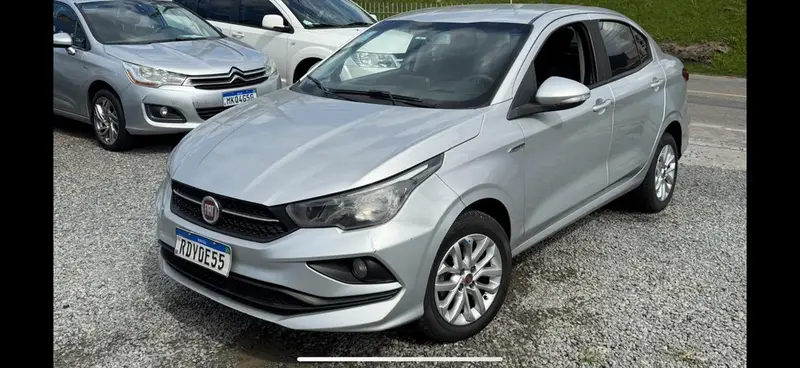 Fiat Cronos 1.8 HGT (Aut) (Flex)