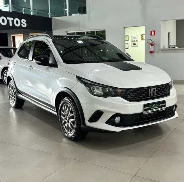 Carro Fiat Argo 2022 Trekking 1.3 (Flex)