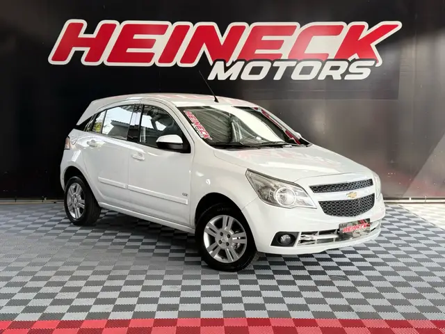 Carro Chevrolet Agile 2011 LTZ 1.4 8V (Flex)