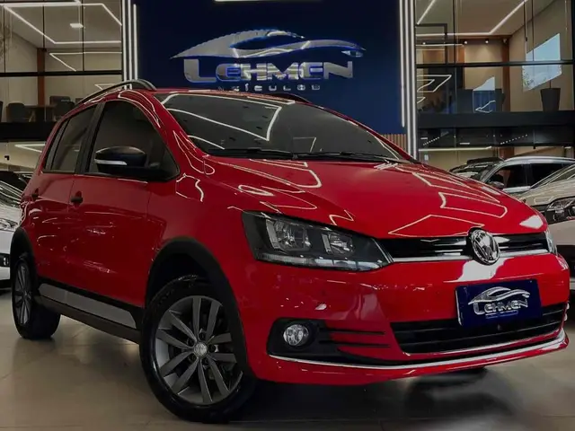 Carro Volkswagen Fox 2017 1.0 MPI Track (Flex)
