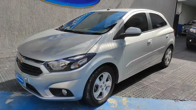 Carro Chevrolet Onix 2019 1.4 LT SPE/4 (Aut)