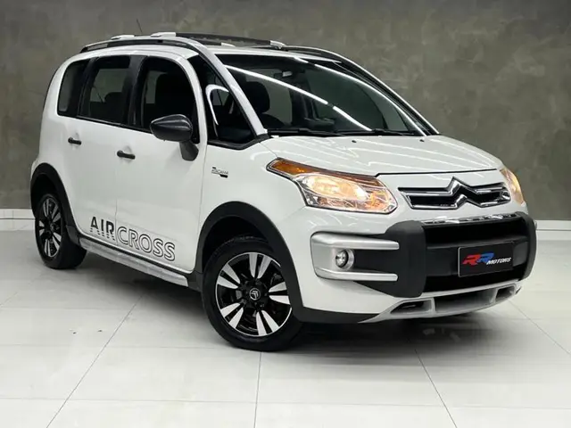Carro Citroën C3 Picasso 2014 GLX 1.5 8V (Flex)