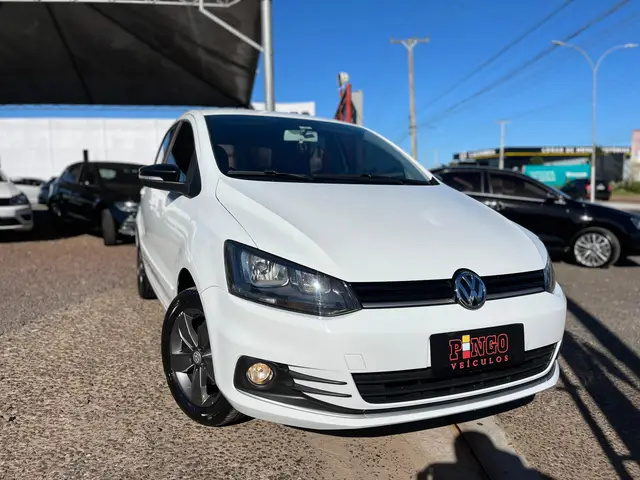 Carro Volkswagen Fox 2019 1.6 MSI Connect (Flex)