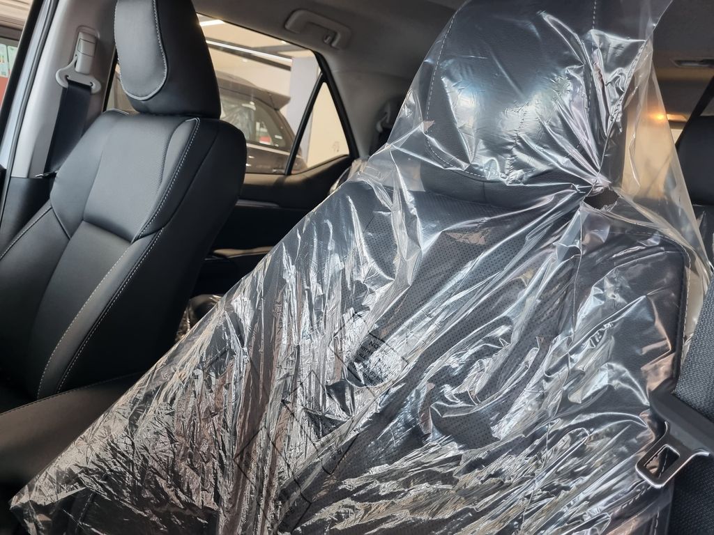 SW4 SRX Platinum 2.8 Turbodiesel 4x4 (Aut.) (7 Lugares)