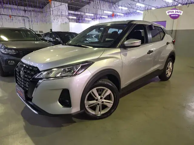 Nissan Kicks 1.6 Active CVT (flex)