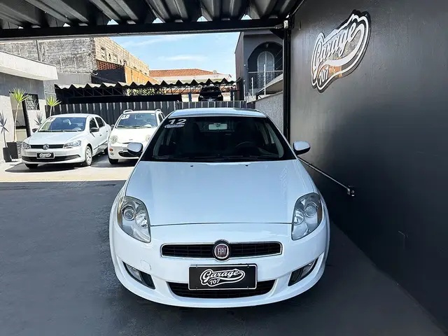 Carro Fiat Bravo 2012 Essence 1.8 16V (Flex)