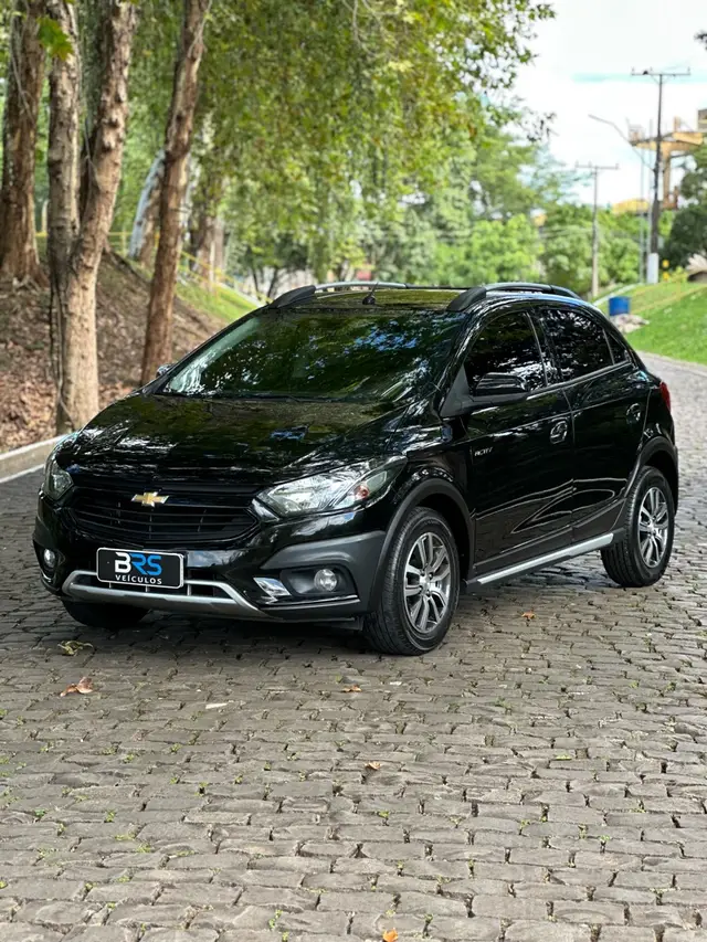 Carro Chevrolet Onix 2017 1.4 Activ SPE/4