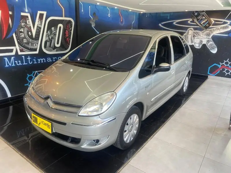 Citroën Xsara Picasso Exclusive 2.0 (aut)
