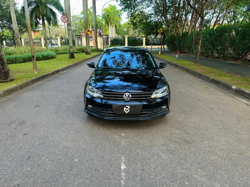 Volkswagen Jetta 2.0 TSI Highline DSG