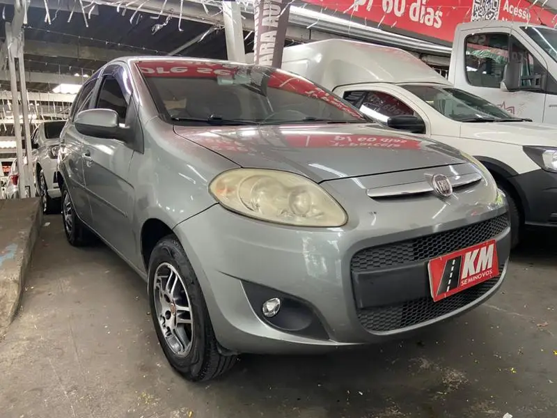 Fiat Palio Attractive 1.4 8V (Flex)