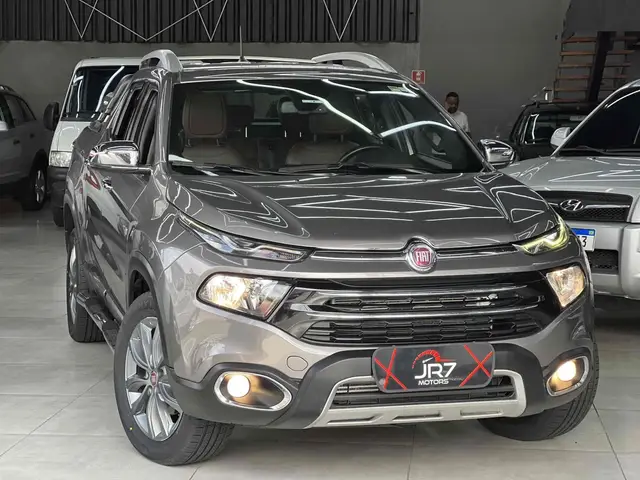 Carro Fiat Toro 2020 Ultra 2.0 16V 4x4 Diesel Aut.