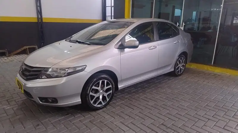 Honda City Sport 1.5 16V (Flex)