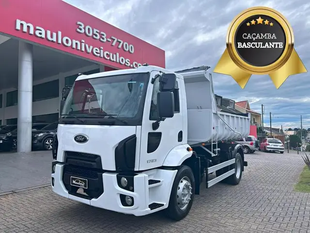 Carro Ford Cargo 1723 2019 Turbo