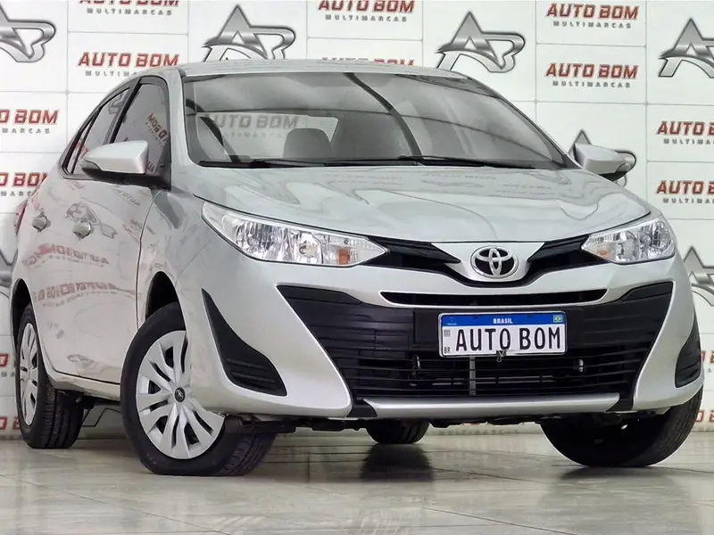 Toyota Yaris Sedan 1.5 XL Live CVT (Flex)