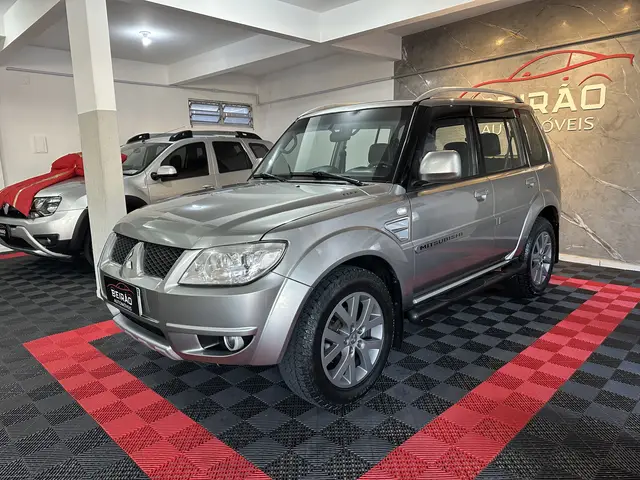 Carro Mitsubishi Pajero TR4 2012 2.0 16V 4X4 (Flex) (Aut)