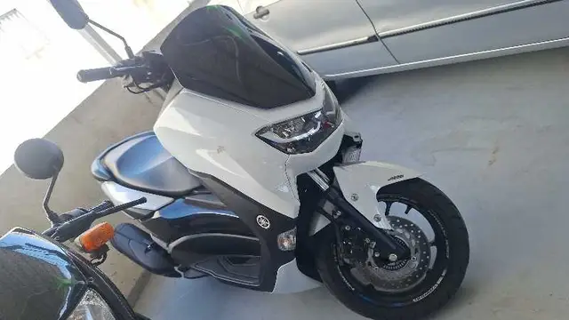Moto Yamaha NMax 2022 160 ABS