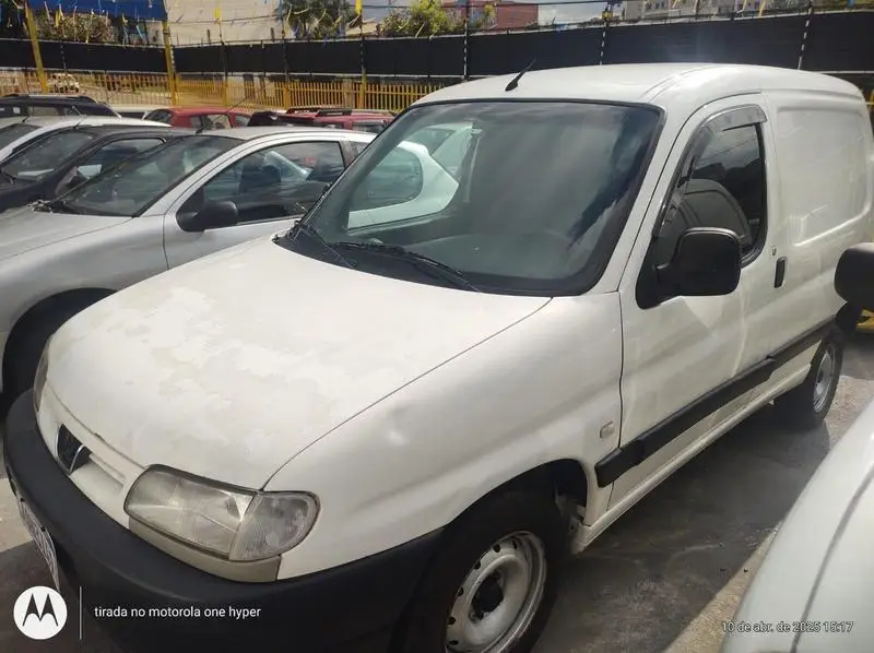 Peugeot Partner Furgão 1.6 16V (Flex)