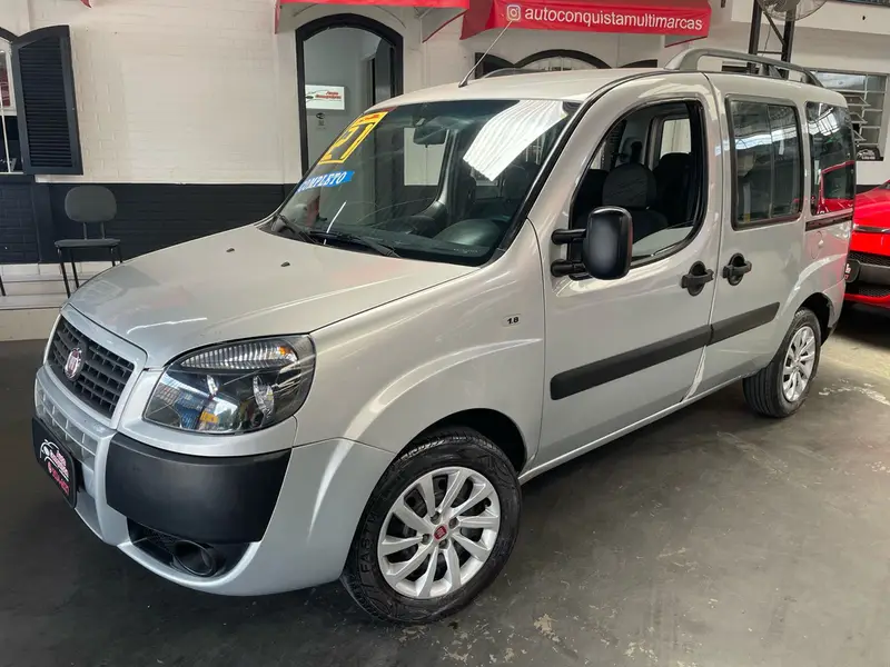 Fiat Doblò Essence 1.8 16V (Flex)