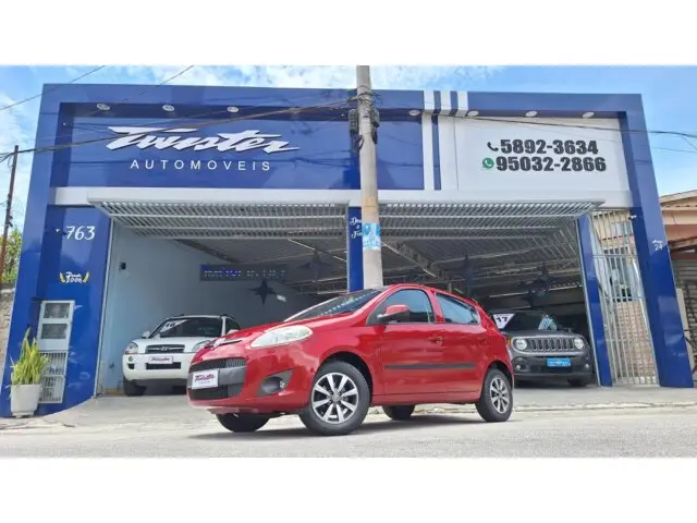 Fiat Palio Attractive 1.4 8V (Flex)