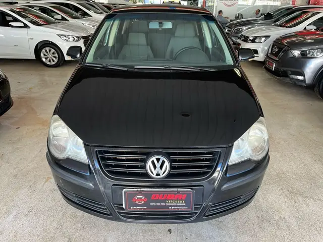 Carro Volkswagen Polo Sedan 2010 1.6 8V (Flex)