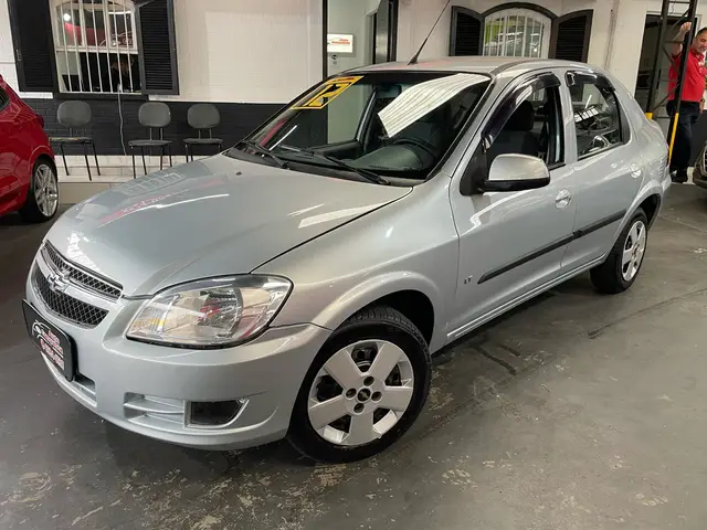 Carro Chevrolet Prisma 2012 1.4 LT SPE/4
