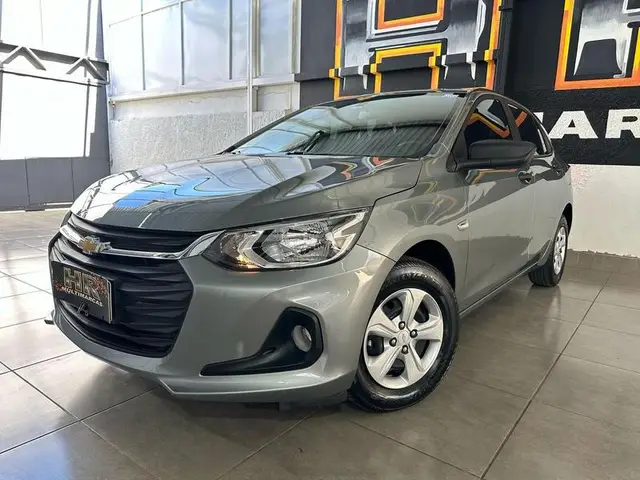 Carro Chevrolet Onix 2025 1.0